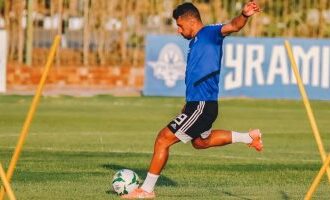 “لعنة رحيلهم تلاحق القطبين”.. أحمد سمير وعبد الحميد بسيونى تخصص تسجيل فى الزمالك.. العميد ينقل البطولات بعيداً عن قلعة الجزيرة.. والسعيد يلدغ الأهلى